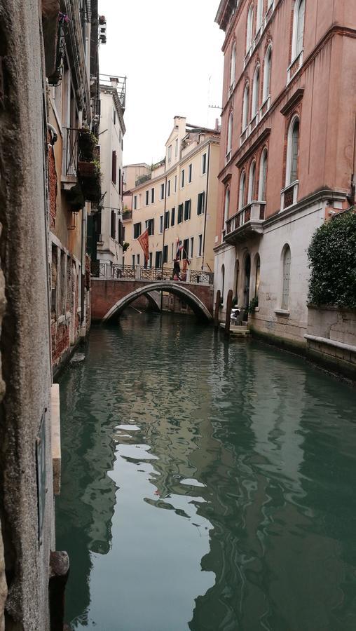 Alloggi Alla Scala Del Bovolo Venezia Eksteriør bilde